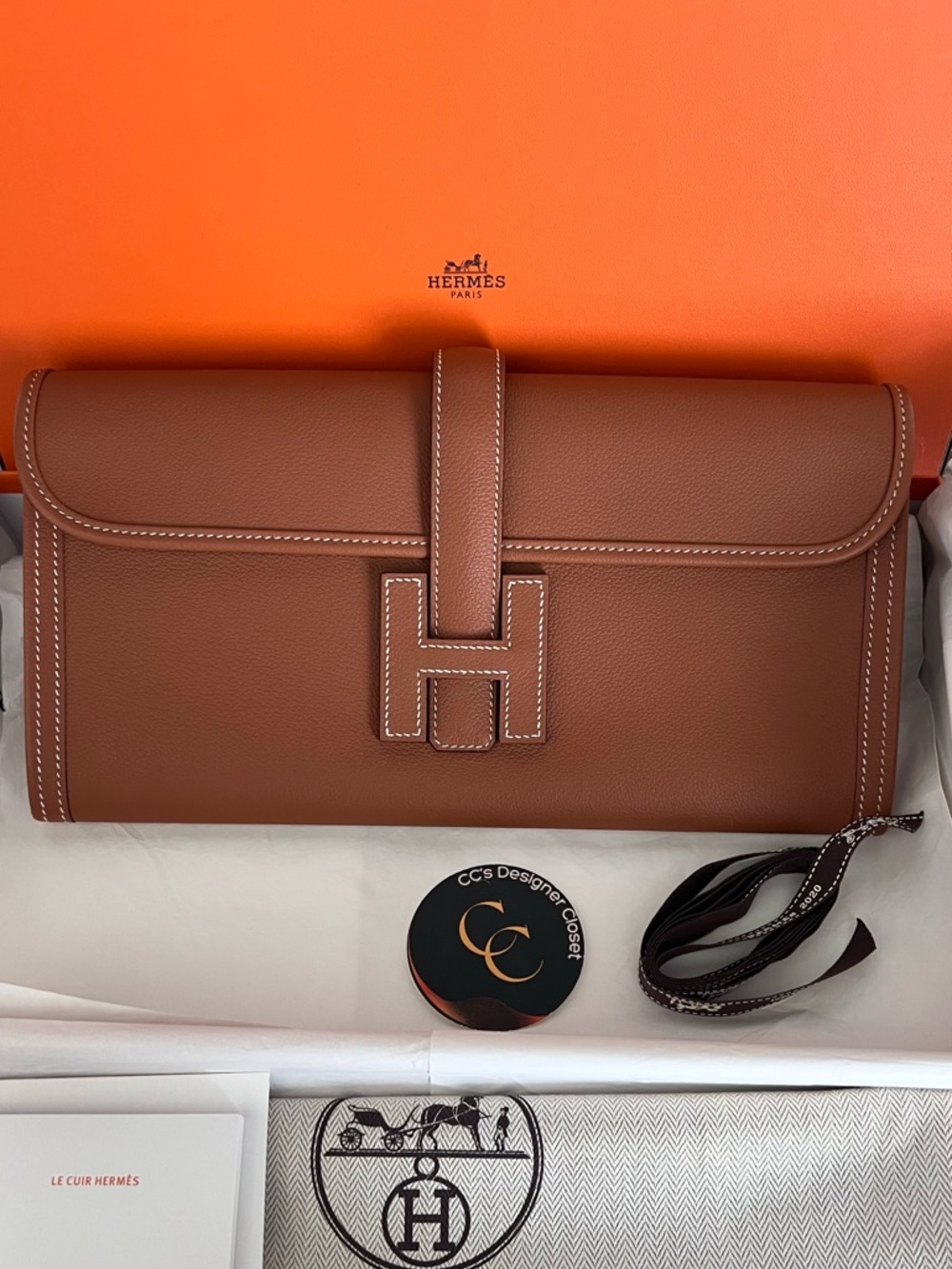 SOLD Hermes Jige Elan 29 Clutch in Gold Evercolor with H Closure